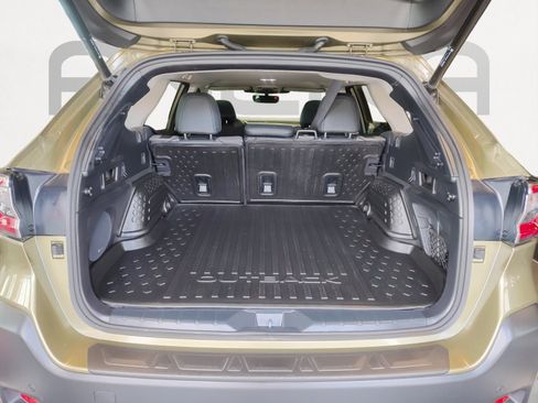 Used 2025 Subaru Outback Onyx Edition image 16