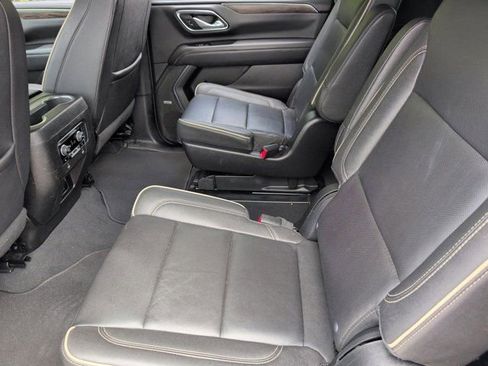 Used 2023 Chevrolet Suburban Premier RWD image 28