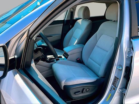 Used 2017 Hyundai Tucson SE AWD/4WD image 8