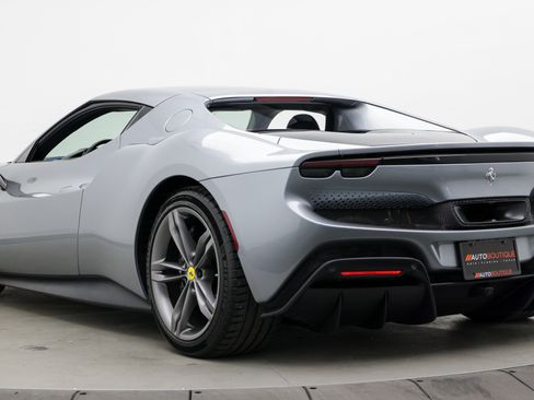 Used 2022 Ferrari 296 GTB RWD image 4