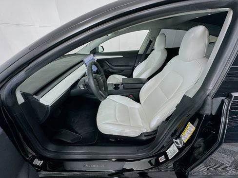 Used 2021 Tesla Model 3 Long Range image 13