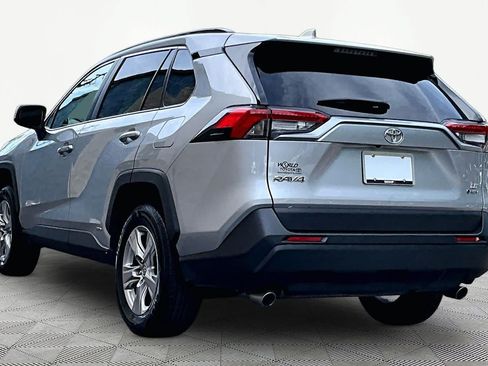 Certified 2025 Toyota RAV4 LE AWD/4WD image 12