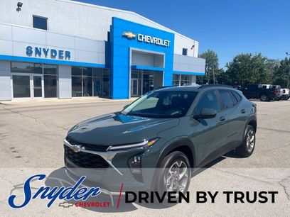 New 2026 Chevrolet Trax LT w/ Driver Confidence Package