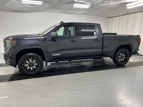 Used 2023 GMC Sierra 1500 Elevation AWD/4WD image 6