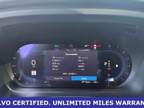 Certified 2024 Volvo XC60 B5 Plus w/ Climate Package AWD/4WD image 20
