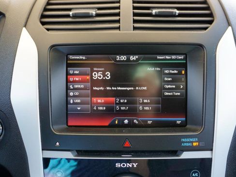 Used 2013 Ford Explorer Sport image 12