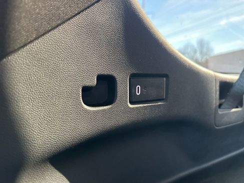 Used 2022 Cadillac Escalade ESV Sport w/ Touring Package image 50