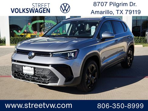 New 2026 Volkswagen Taos SE image 1