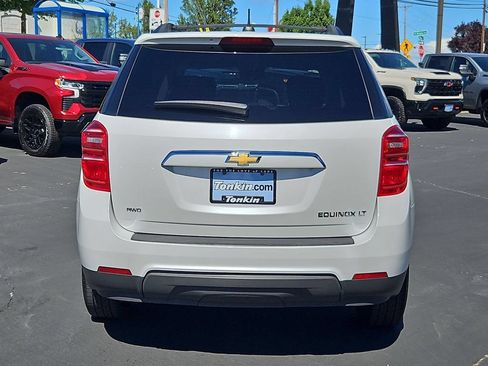 Used 2016 Chevrolet Equinox LT w/ Convenience Package AWD/4WD image 5