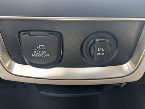 New 2026 Kia Carnival SX w/ SX Dark Edition Package FWD image 20