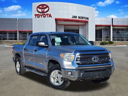 Used 2017 Toyota Tundra SR5 w/ SR5 Upgrade Package