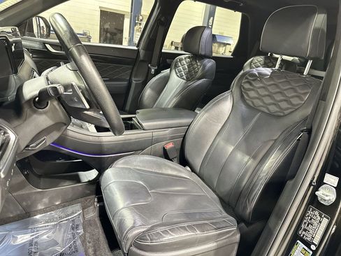 Used 2021 Hyundai Palisade Calligraphy w/ Cargo Package image 12