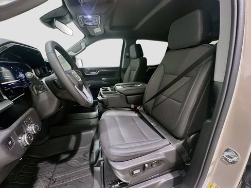 New 2026 GMC Sierra 1500 SLE w/ Preferred Package RWD image 22