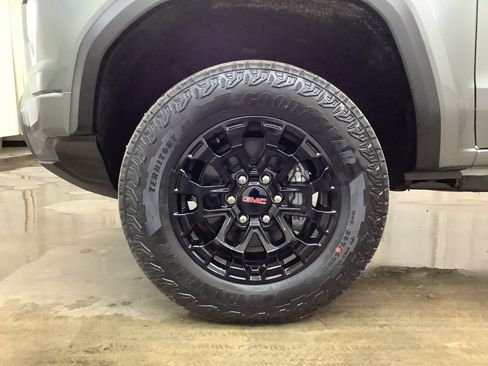 New 2026 GMC Canyon Elevation image 28