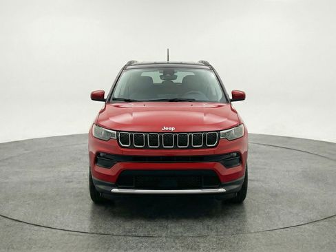 Used 2025 Jeep Compass Limited image 2