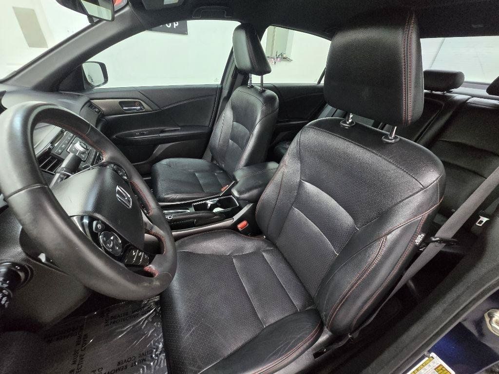 Used 2017 Honda Accord Sport Special Edition image 11
