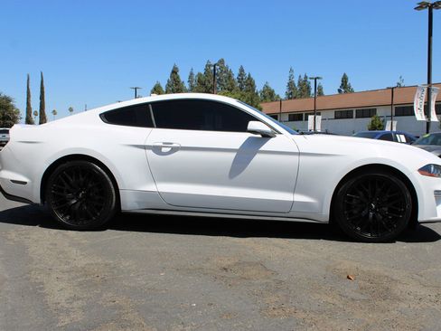 Used 2022 Ford Mustang Premium RWD image 37