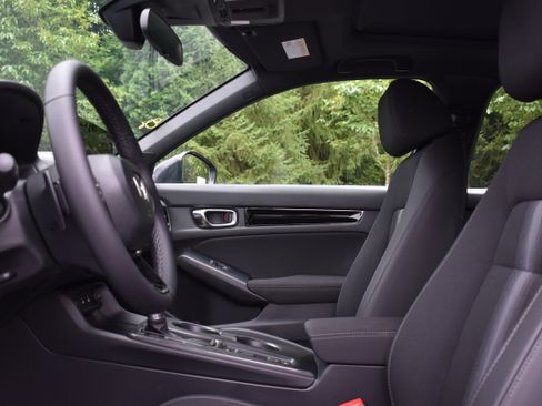 New 2026 Honda Civic FWD Hybrid Sedan image 13