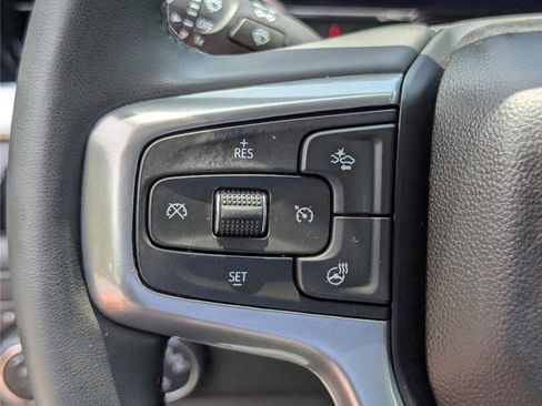 Used 2023 Chevrolet Silverado 1500 LT AWD/4WD image 21