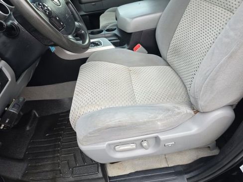 Used 2011 Toyota Tundra Grade w/ SR5 Pkg image 17