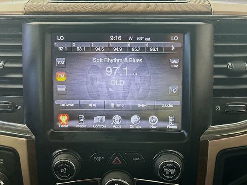 Used 2016 RAM 2500 Longhorn w/ Convenience Group AWD/4WD image 17