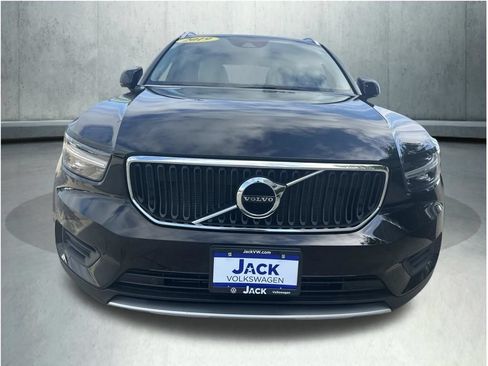 Used 2019 Volvo XC40 T5 Momentum AWD/4WD image 9
