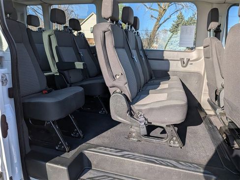Used 2023 Ford Transit 350 XLT image 19