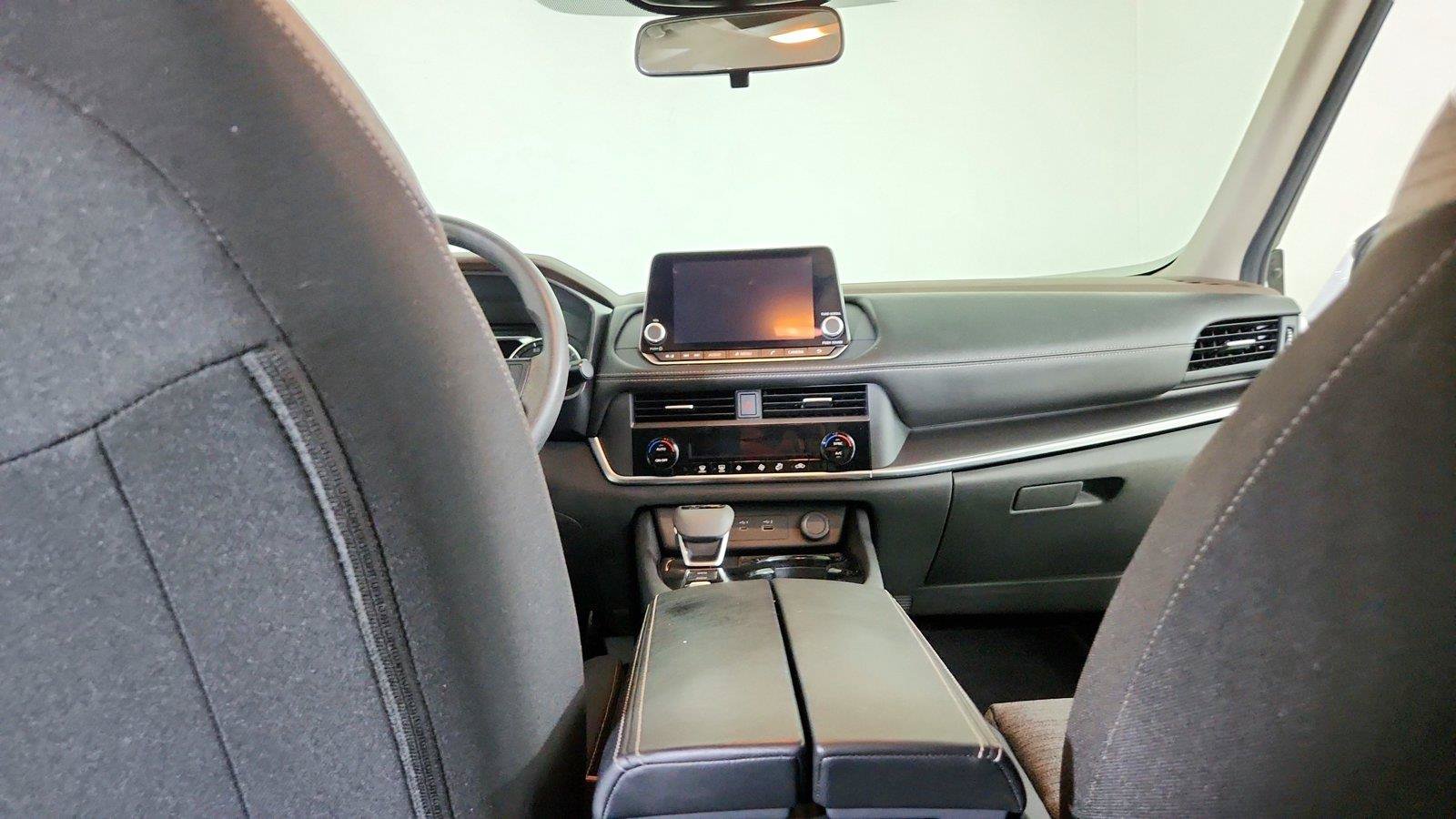 Used 2023 Nissan Rogue SV FWD image 20