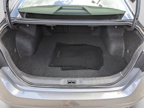 Certified 2024 Nissan Altima 2.5 SV FWD image 11