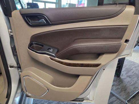 Used 2019 Chevrolet Tahoe LT w/ Luxury Package image 72