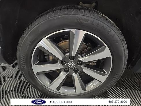 Used 2024 Honda Pilot Elite image 17