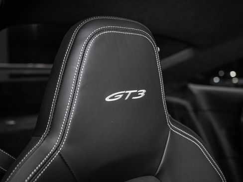 Used 2022 Porsche 911 GT3 image 44