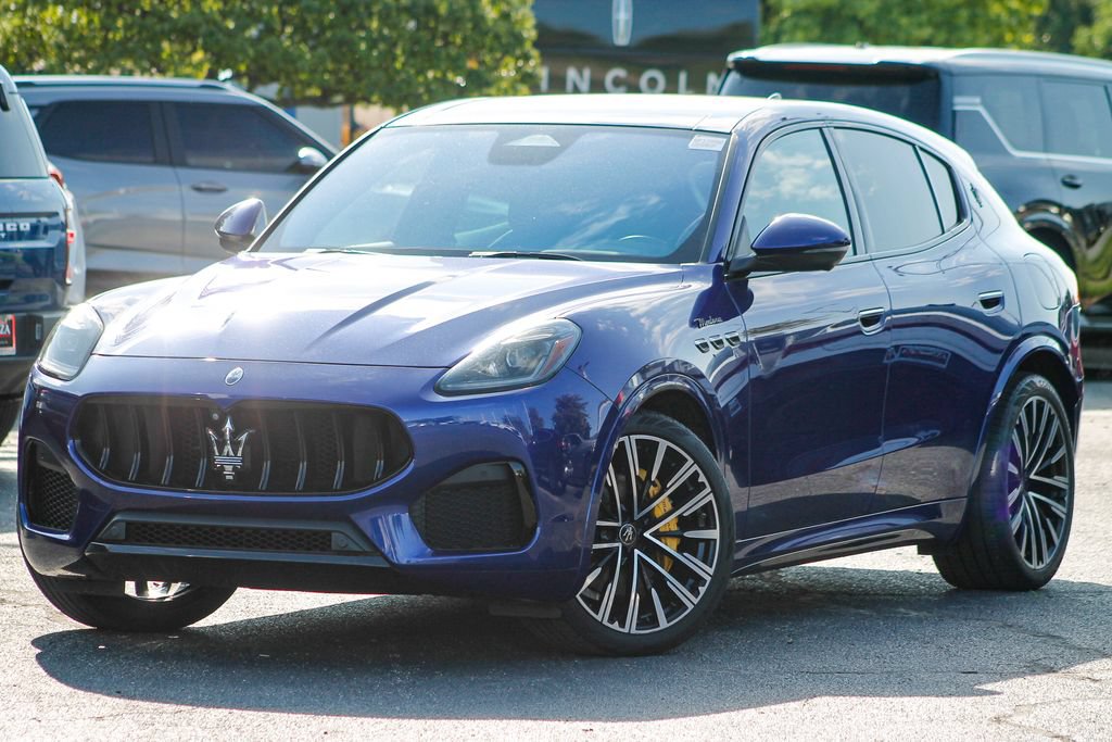 Used 2023 Maserati Grecale Modena AWD/4WD image 14
