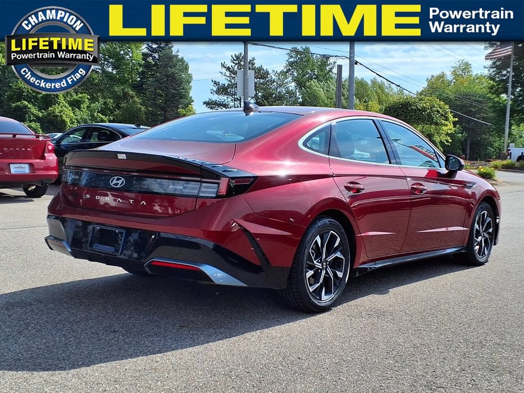 Used 2025 Hyundai Sonata SEL FWD image 5