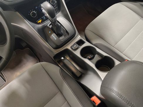 Used 2016 Ford Escape SE AWD/4WD image 26