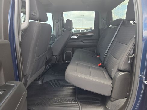 Certified 2023 Chevrolet Silverado 1500 RST w/ Z71 Off-Road Package AWD/4WD image 13