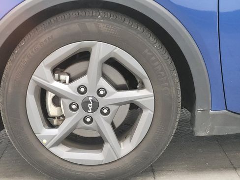 Used 2025 Kia K4 FWD image 31
