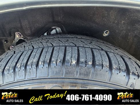 Used 2023 Toyota Sienna LE image 12