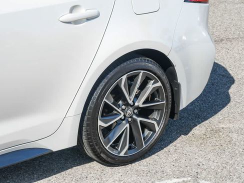 Used 2021 Toyota Corolla SE FWD image 11