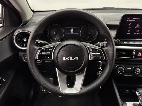 Used 2023 Kia Forte LXS image 23