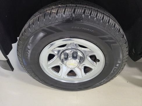 Used 2014 Chevrolet Silverado 1500 W/T RWD image 32