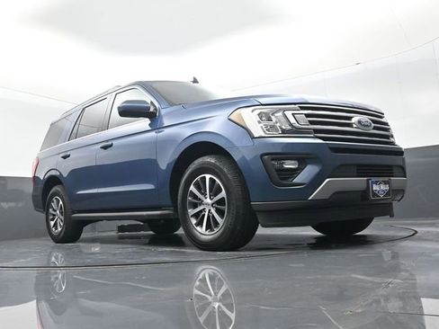 Certified 2020 Ford Expedition XLT image 17