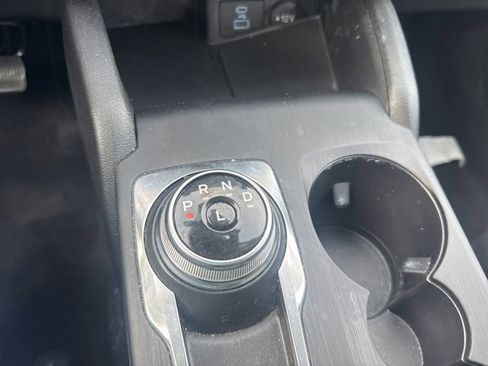 Used 2022 Ford Escape S image 16