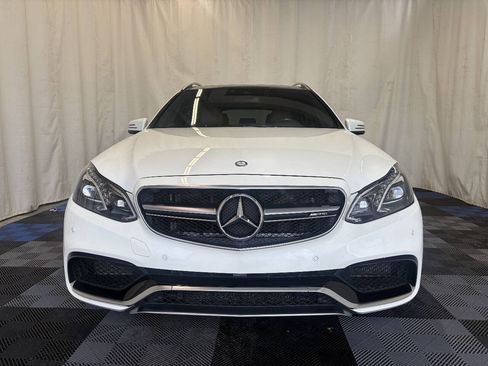 Used 2014 Mercedes-Benz E 63 AMG S-Model image 4