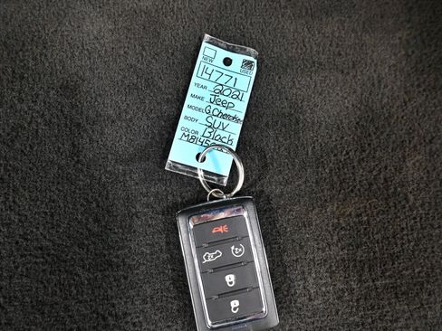 Used 2021 Jeep Grand Cherokee L Overland w/ Luxury Tech Group IV AWD/4WD image 50