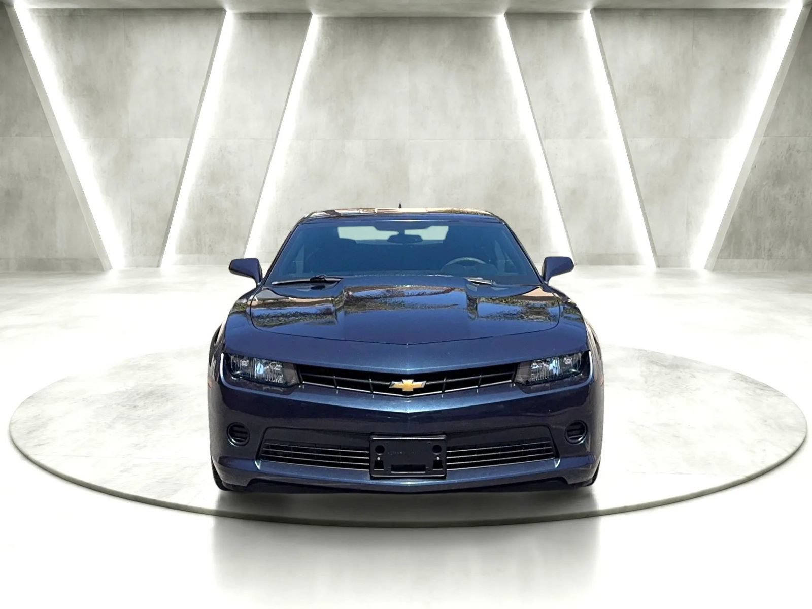 Used 2014 Chevrolet Camaro LS RWD image 10