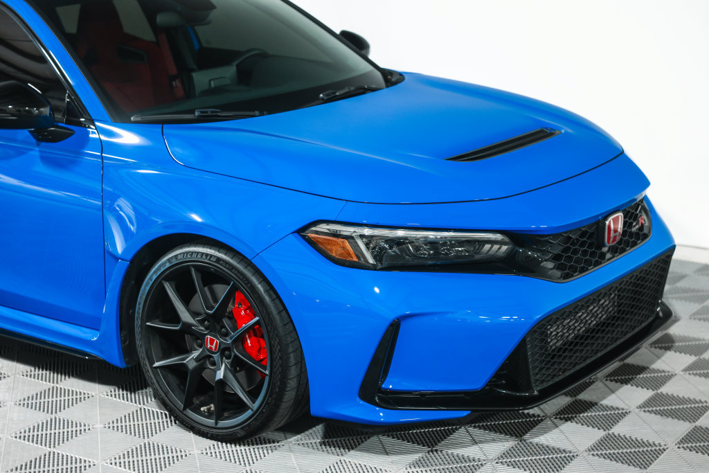 Used 2025 Honda Civic Type R image 5