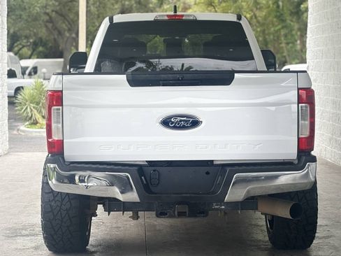 Used 2019 Ford F250 XL w/ Power Equipment Group AWD/4WD image 8