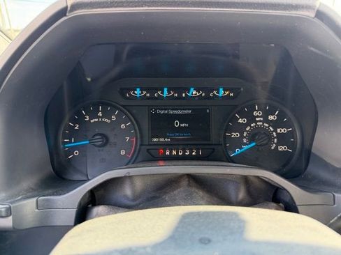 Used 2016 Ford F150 XL w/ Equipment Group 101A Mid AWD/4WD image 19