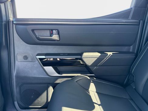 New 2026 Toyota Tundra Limited AWD/4WD image 12